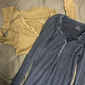 Aerie quarter button long sleeves